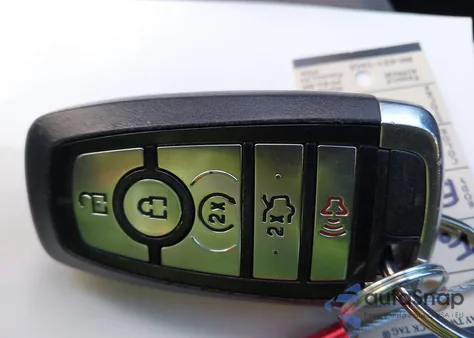 2018 Ford Edge Titanium из США, поврежденный, VIN 2FMPK4K86JBB69132